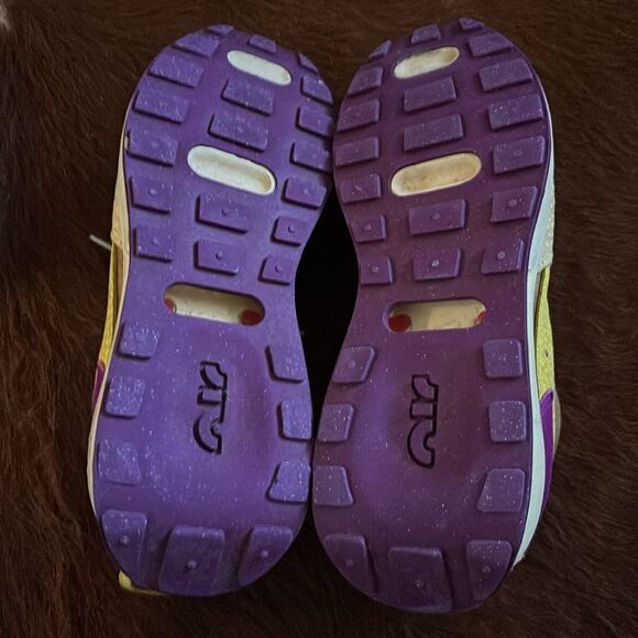 Nike Air Max Pre-Day
'Wheat Yellow Strike' DO6716-700 Size 9 - Picture 9 of 11